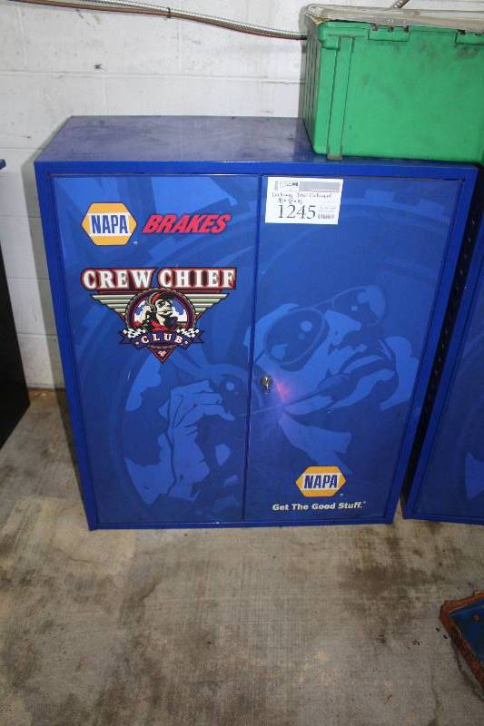 Metal 2-Door 4-Shelf Locking Tool Cabinet w Key