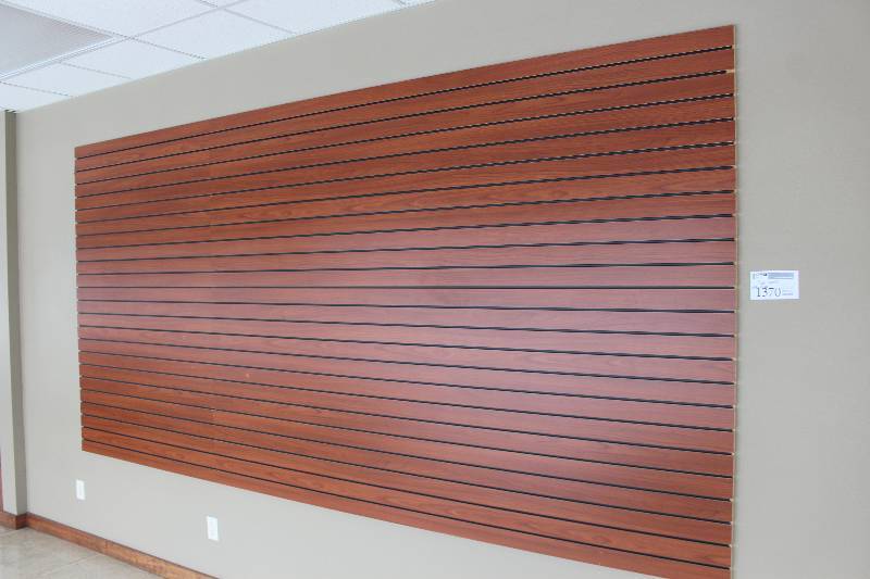 Slot Wall