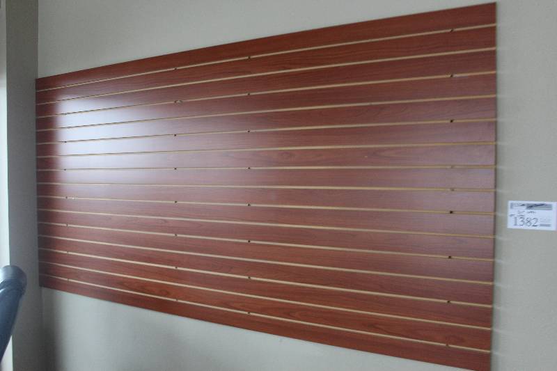 Slot Wall