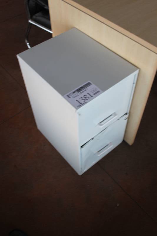 Metal 2-Drawer File Cabinet