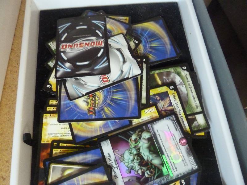 lot 12 image: Collectible Cards