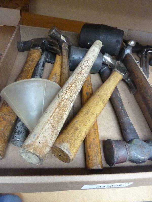 lot 17 image: Hammers