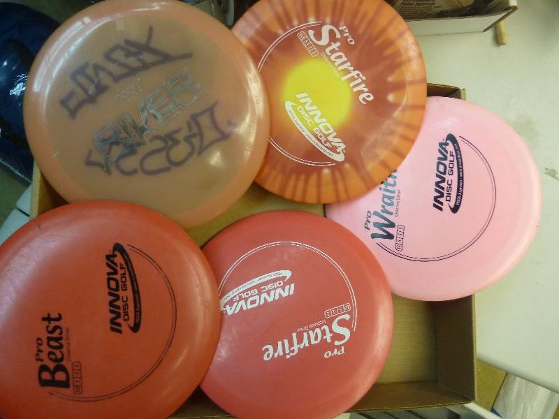 lot 93 image: Frisbee Golf Discs