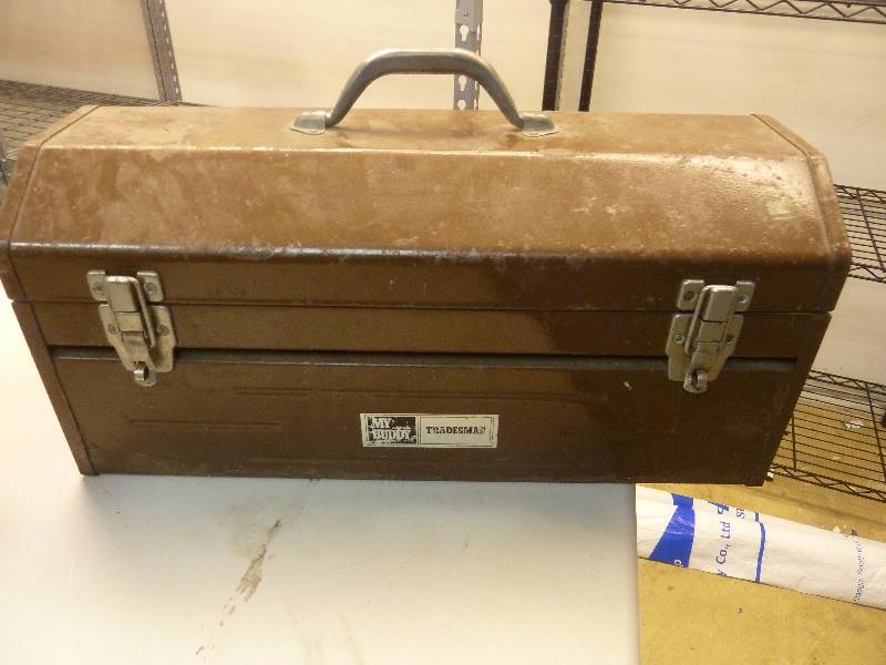 lot 104 image: Tool Box With Tools