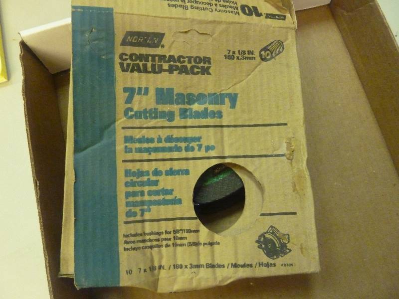 lot 111 image: Norton 7 Masonry Cutting Blades
