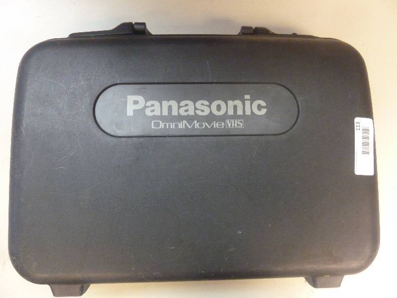lot 113 image: Panasonic Omni Movie VHS Camera & Case
