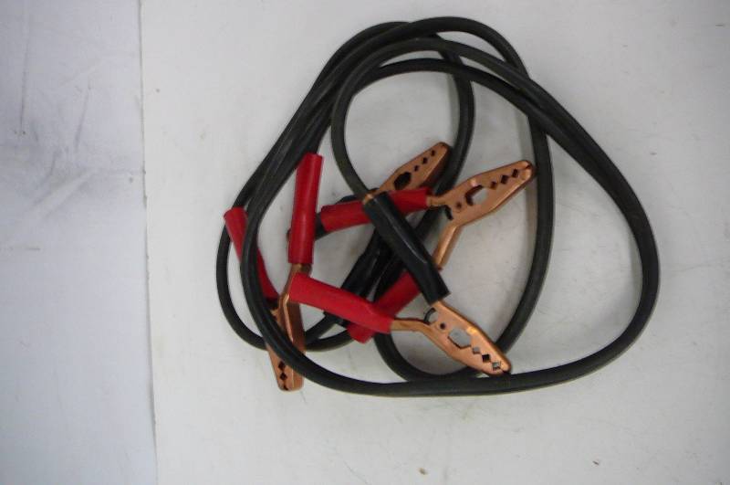 lot 8 image: Jumper Cables 8 New