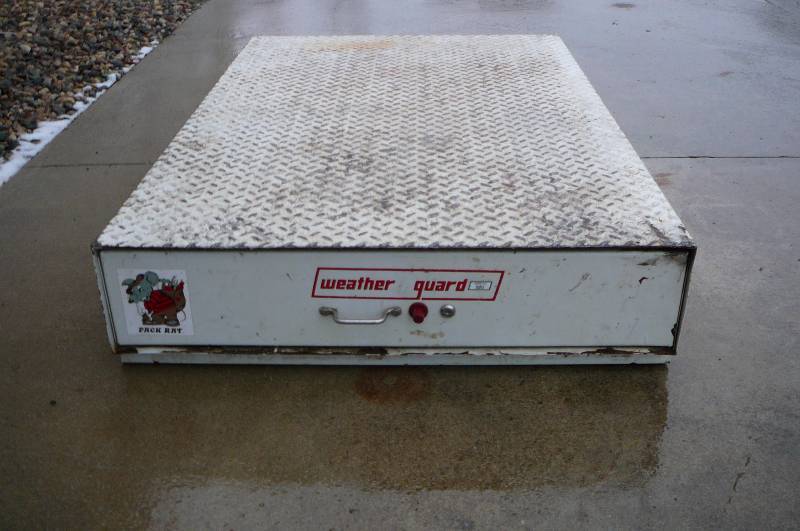 lot 26 image: Rat Pack tool Box