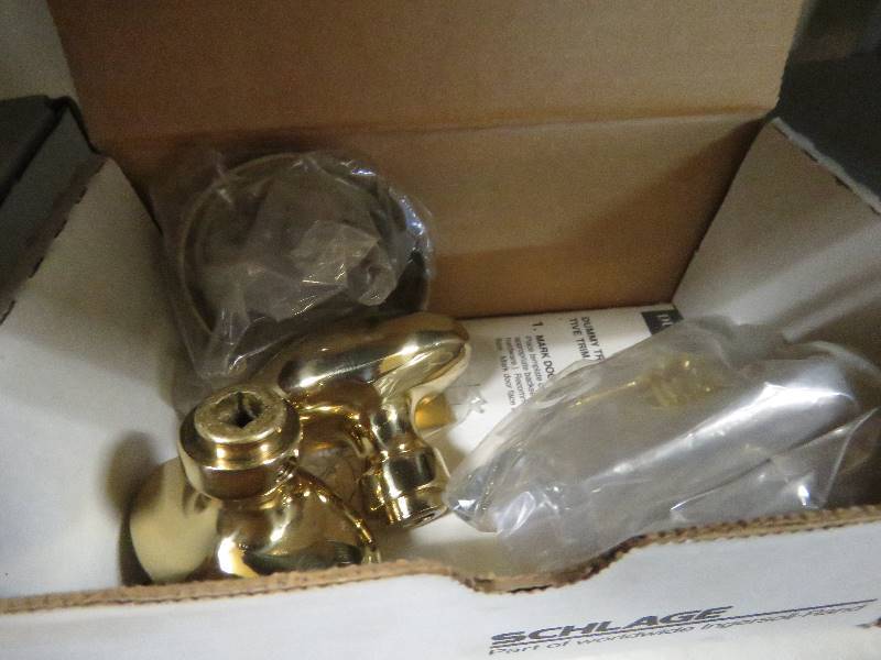 lot 122 image: Schlage Lock