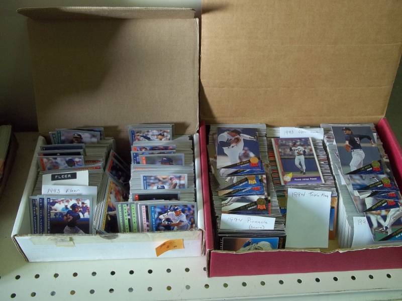 lot 36 image: Baseball cards 1994 Pinnacle 1994 Tripple Play, Leaf Over 500 cards