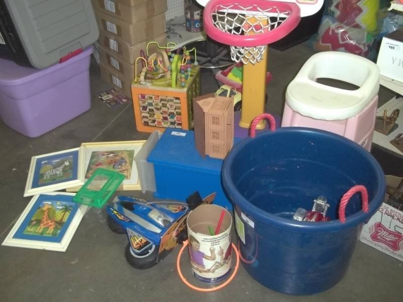 lot 84 image: Kids toys, basketball hoop, pictures, doll highchair, tub, etc.