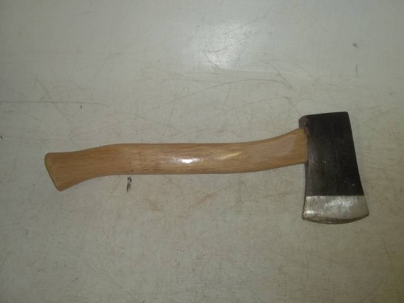 lot 148 image: Hatchet