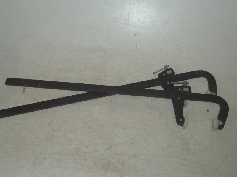 lot 184 image: Pair of bar clamps