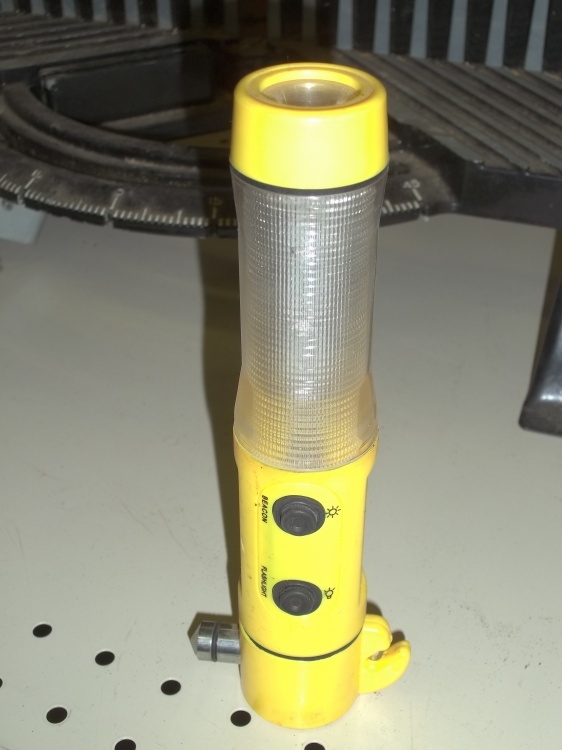 lot 216 image: Car survival light