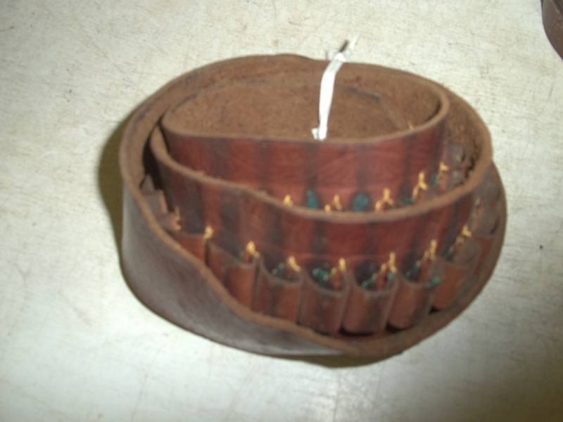 lot 220 image: Leather ammunition belt