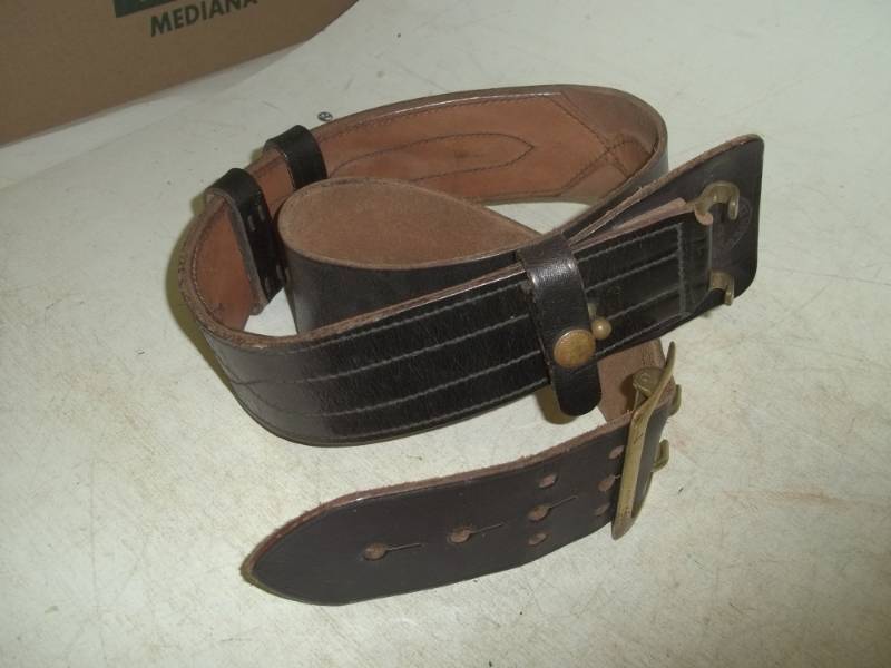 lot 224 image: Black leather belt