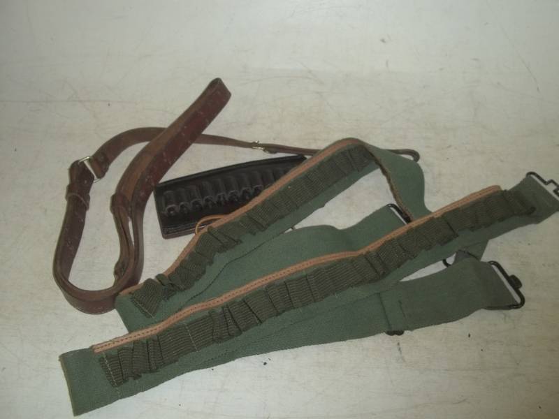 lot 228 image: Leather ammunition belt, clothe shotgun shell belts, leather string