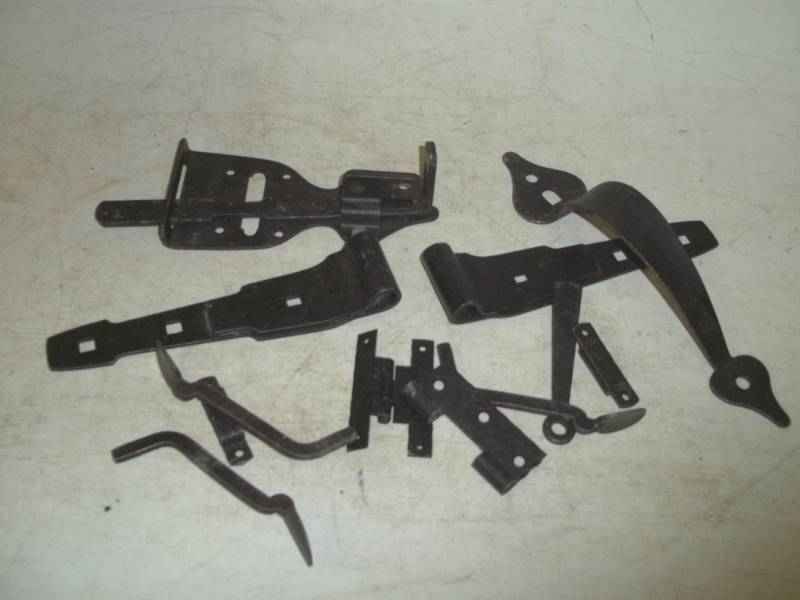 lot 248 image: Gate and door hardware