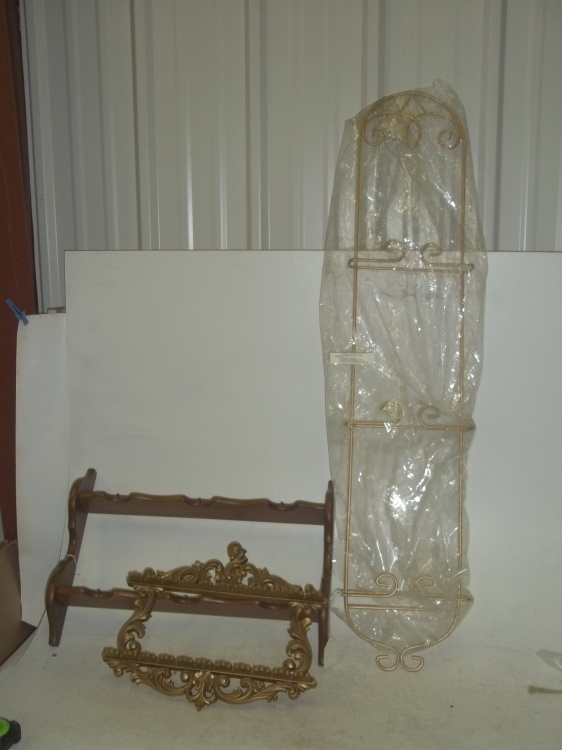 lot 249 image: Plate holder, spoon holder and glass holder