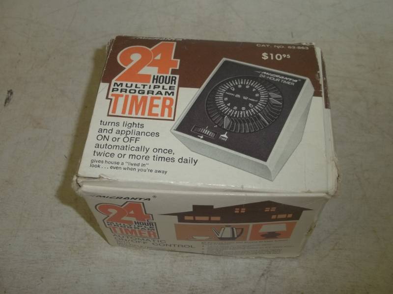 lot 254 image: 24 Hour programmable timer