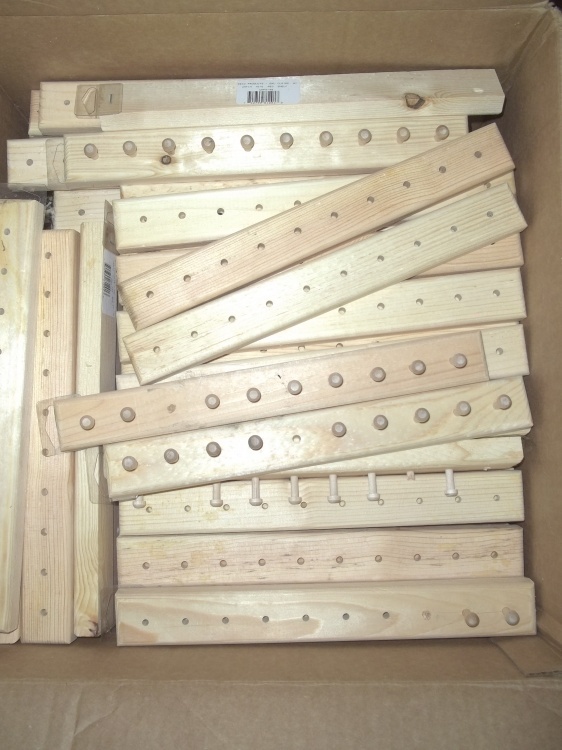 lot 292 image: Large box of mini peg shelves