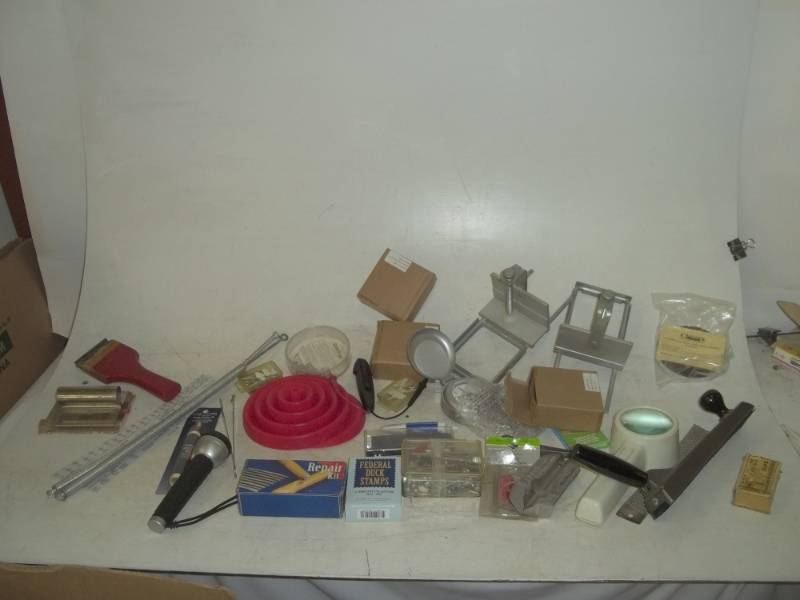 lot 299 image: Router template holders, flashlight, lighted magnifying glass, travel clocks, springs, drill bit grinding guide, rasp and assorted hardware