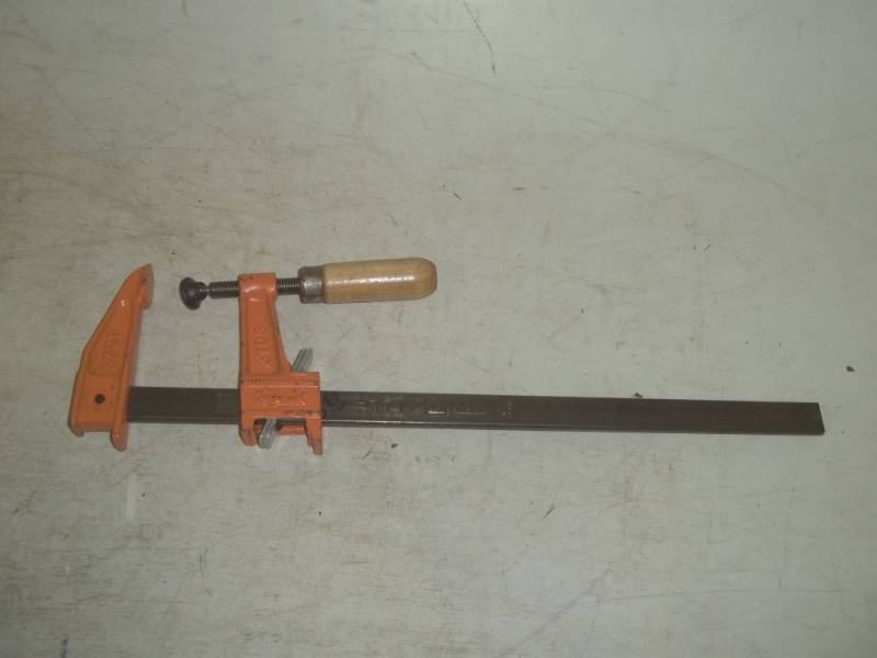 lot 306 image: Bar clamp