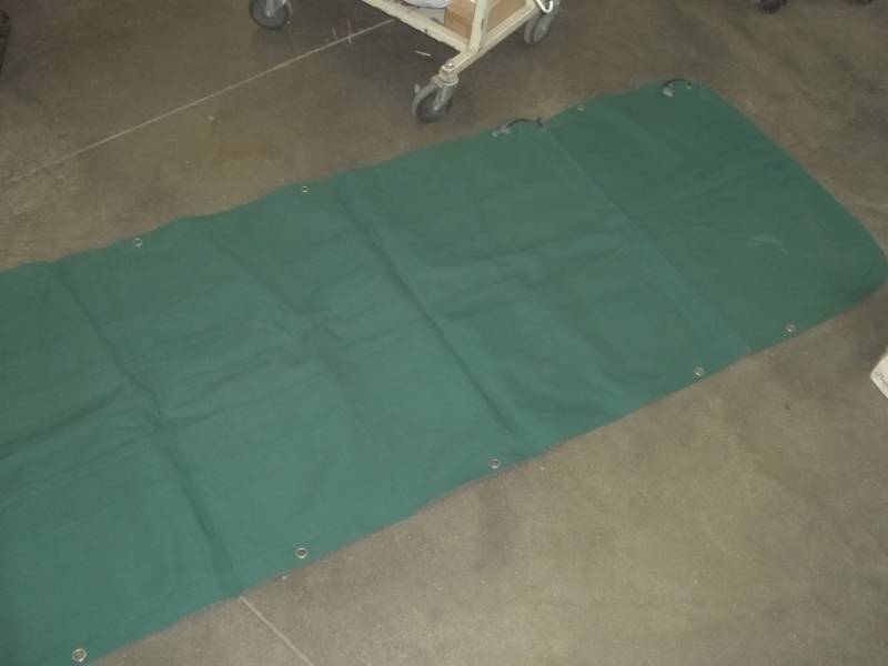 lot 321 image: Warming blanket