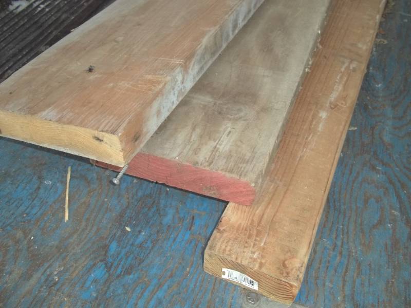 lot 336 image: Two 8  2 x 8, one 10  2 x 4