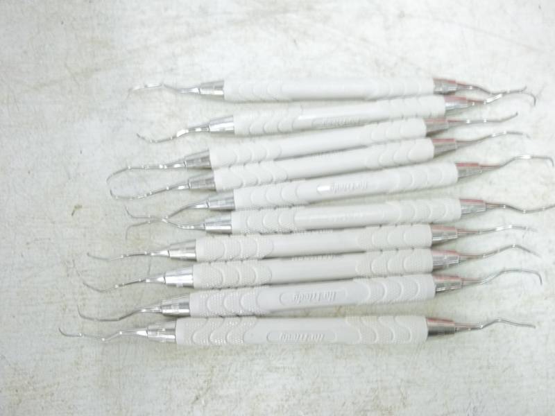 lot 349 image: 10 White dental picks