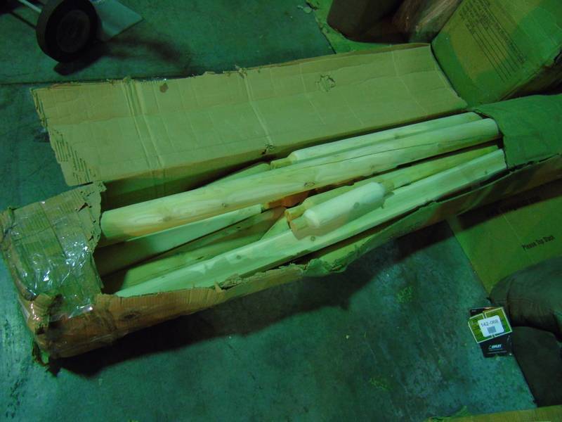 lot 104 image: Cedar Log Bed, Queen