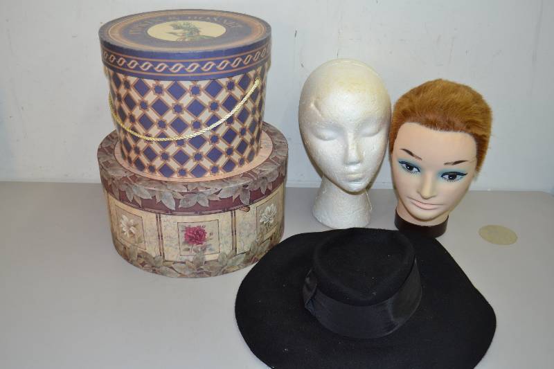 Hat boxes Manikin heads Hat