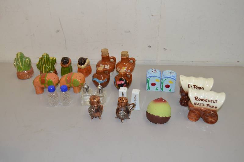 Salt & Pepper Shakers