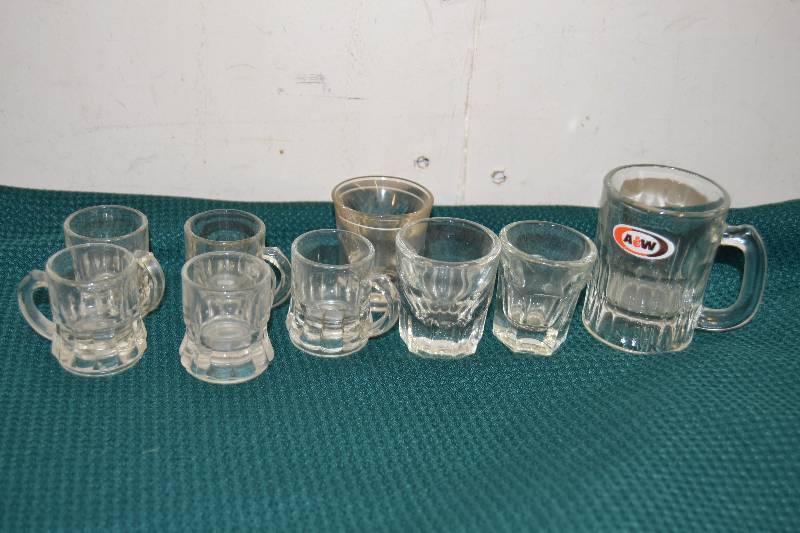 A&W mug wShot Glasses