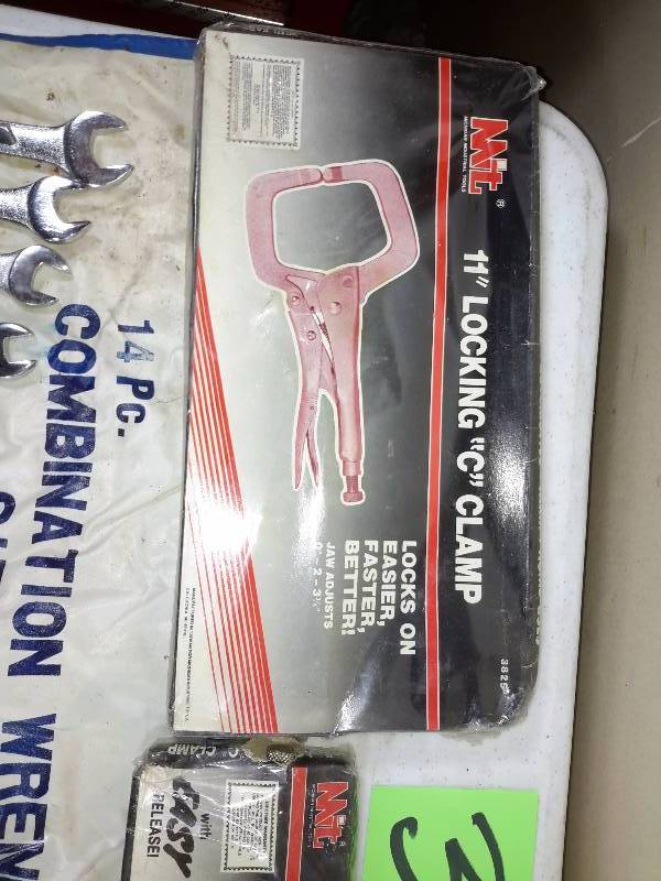 lot 34 image: Combination Wrench set and other tool items as pictured.. See closeups