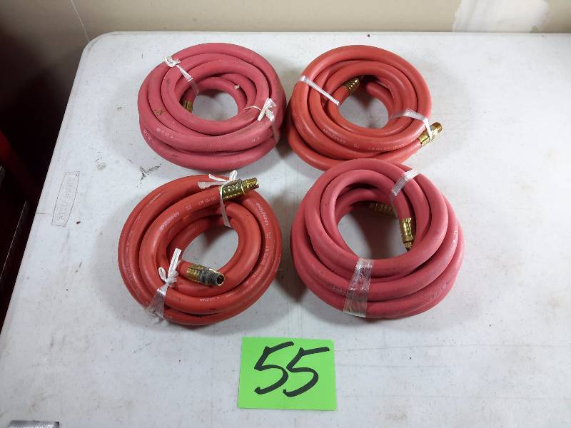 lot 55 image: 2, 300  psi Air hoses, 2, 200 psi hoses