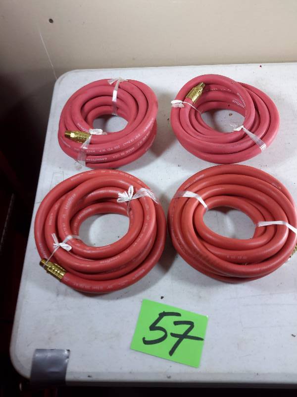 lot 57 image: 2, 300  psi Air hoses, 2, 200 psi hoses