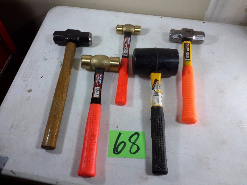 lot 68 image: 5 Different styles of hammers as pictured