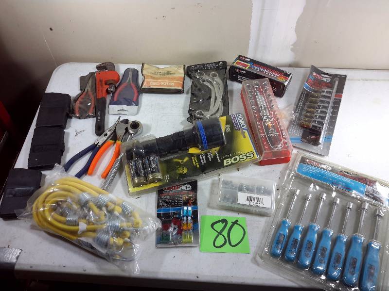 lot 80 image: Misc. Drill Bits, Pliers and other items as pictured.. See closeups
