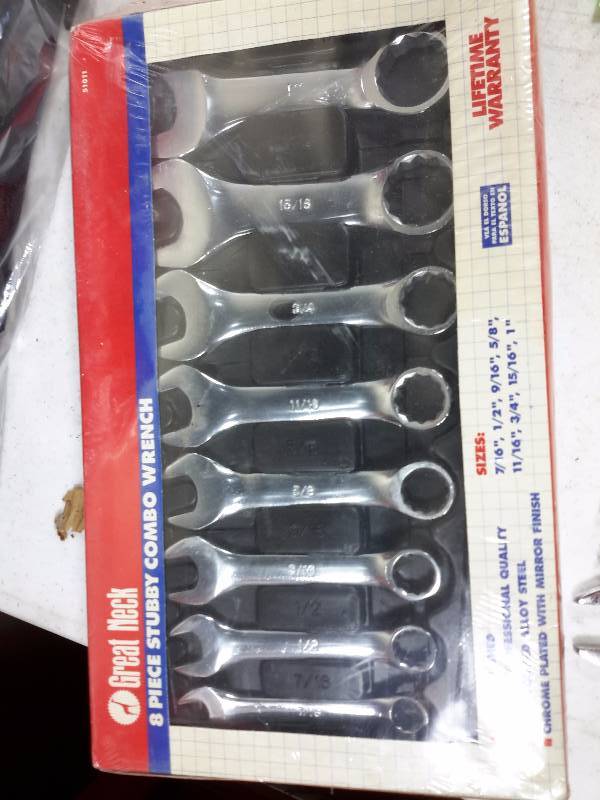 lot 90 image: Set of Combination wrenches  Set of Stubby Wrenches Misc. Combation wrenches, both metric and standard  Regal Canvas Tool bag