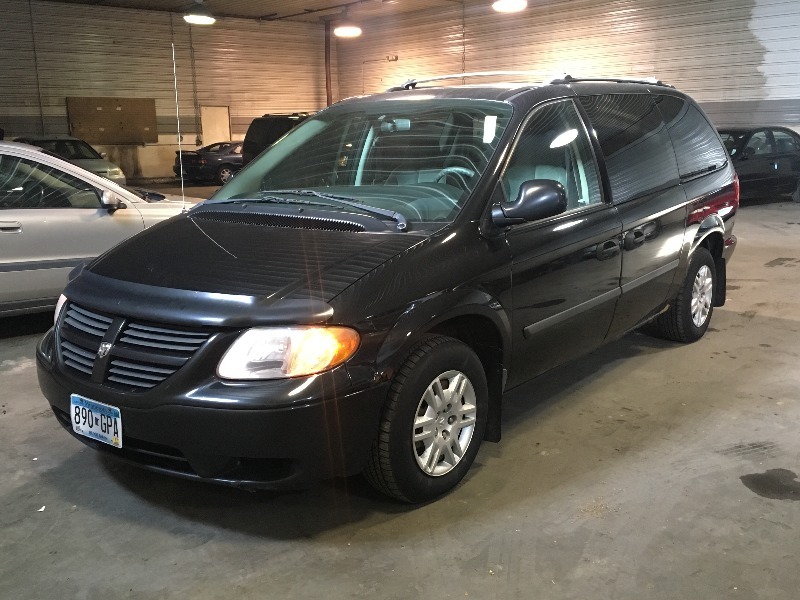 2005 Dodge Grand Caravan SE