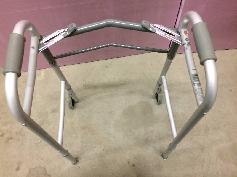 Guardian Collapsible Deluxe Folding Wheeled Walker - Excellent