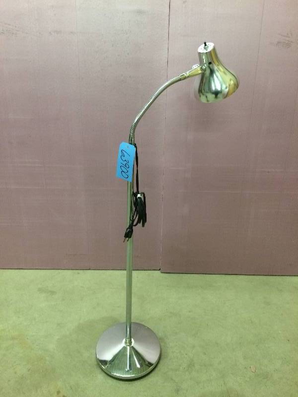 Retails New $150 Cool Touch Brewer 11500 - Chrome Series Gooseneck Exam Lamp - Excellent Condition