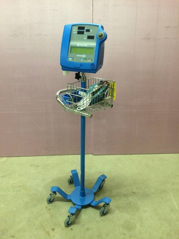Retails Used $350 General Electricity Pro 100 V2 Monitor-NIBP, Pulse, Printer - Blue -Good Condition Minor Cracks