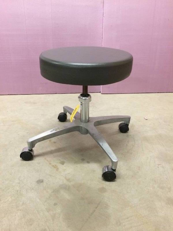 Roller Leather Stool (4 Legs, Wheels, Screw Type) - Black - Excellent Condition