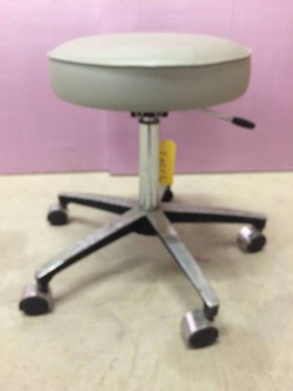 Medical Examination Clinical Rolling Mobile Adjustible Padded Stool - Excellent Condition