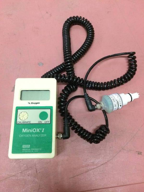 Retails New $430 MSA MiniOX I Portable Oxygen Analyzer - Green - Excellent Condition