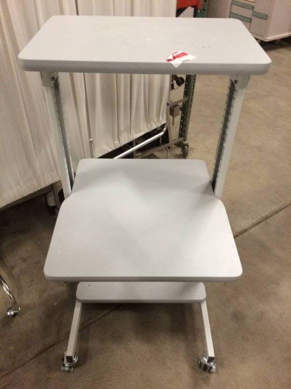 Wow Retails USED $400 AFI Industries Mobile Built To Last A Lifetime HEight Adjustible Shelves Heavy Duty Medical Media Ergonomic Stand Station Computer Cart