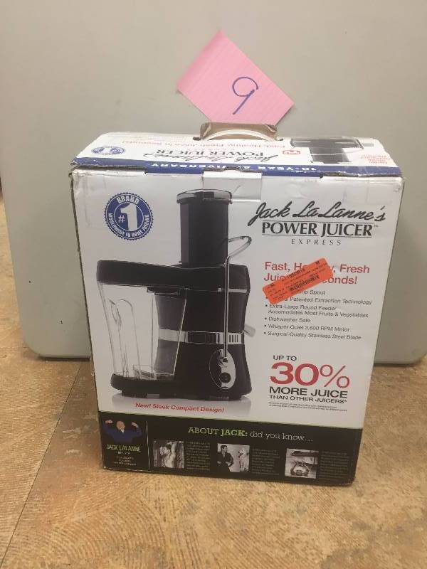 lot 9 image: Jack LaLanners Power Juicer in like new condition