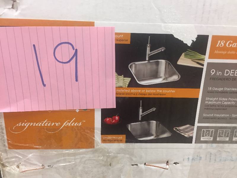 lot 19 image: Kitchen Sink Elkay HD342391 Stainless Steel New
